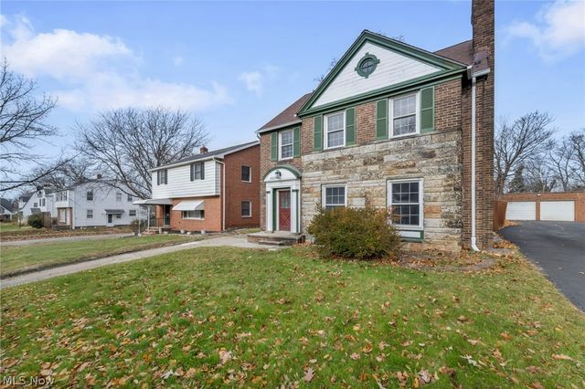 16809 Scottsdale Boulevard, Shaker Heights, OH 44120