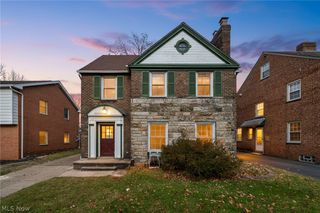 16809 Scottsdale Boulevard, Shaker Heights, OH 44120