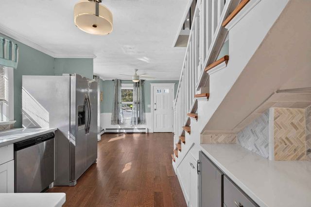 1020 Shirley St 1020, Winthrop, MA 02152