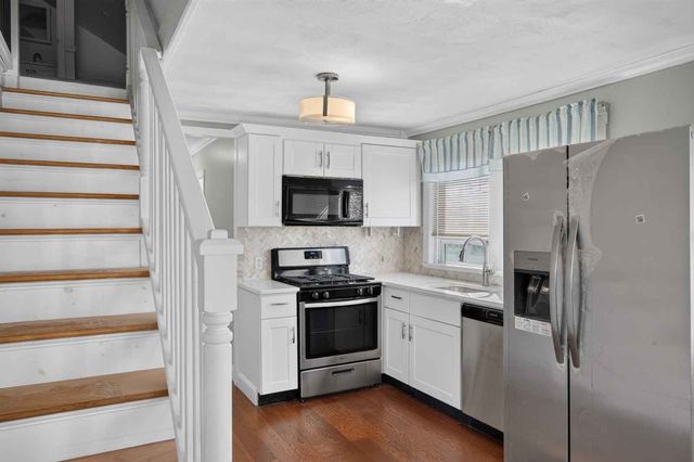 1020 Shirley St 1020, Winthrop, MA 02152
