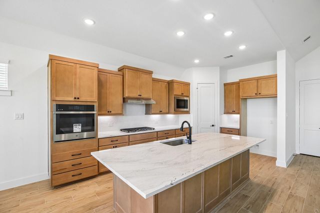 9503 Chateau Hill Drive, Manvel, TX 77578