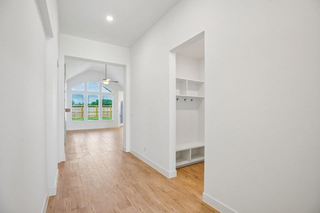 9503 Chateau Hill Drive, Manvel, TX 77578