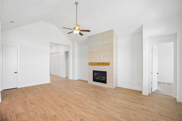 9503 Chateau Hill Drive, Manvel, TX 77578