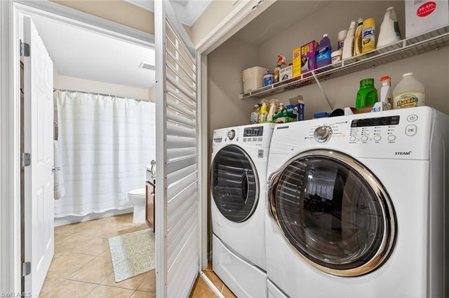 28517 Hammerhead LN, Bonita Springs, FL 34135