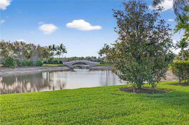 28517 Hammerhead LN, Bonita Springs, FL 34135