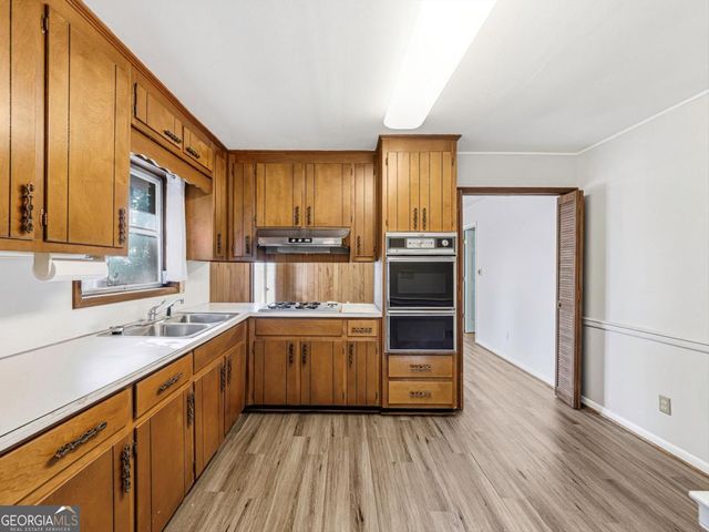 1291 W Sandtown Road, Marietta, GA 30064