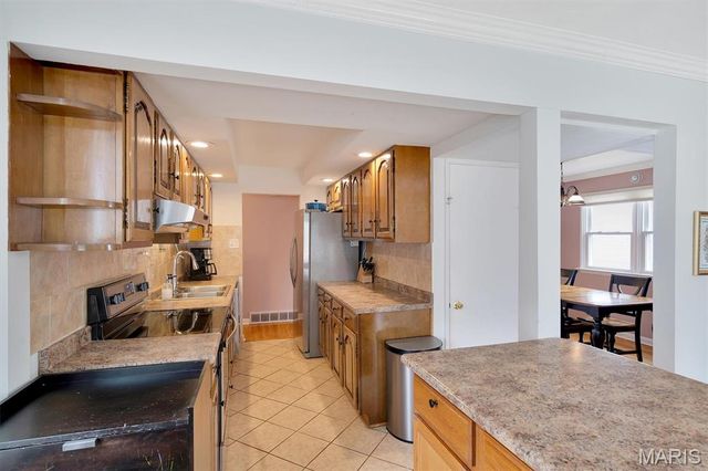 10808 Clearwater Drive, Unincorporated, MO 63123