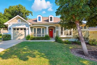 1707 Loyal Friend DR 50, Leander, TX 78641