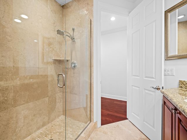 1423 NE 26th Avenue 1423, Fort Lauderdale, FL 33304