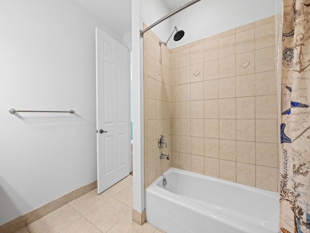 1423 NE 26th Avenue 1423, Fort Lauderdale, FL 33304