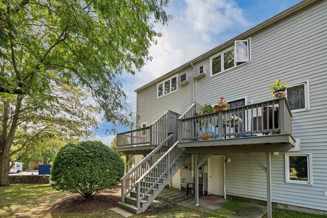 74 Profile Circle # 74, Nashua, NH 03063