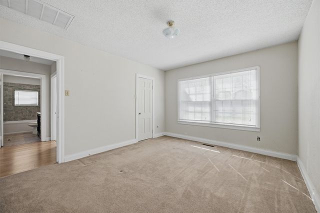 1824 N Binkley Street, Sherman, TX 75092