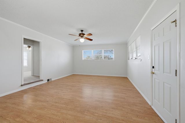 1824 N Binkley Street, Sherman, TX 75092