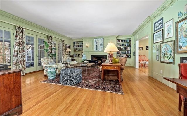 39 Bay Pond Rd, Duxbury, MA 02332