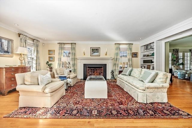 39 Bay Pond Rd, Duxbury, MA 02332