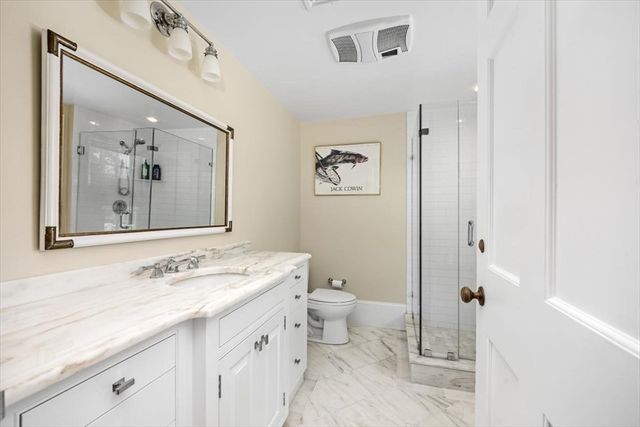 39 Bay Pond Rd, Duxbury, MA 02332