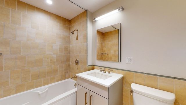 45 Province St 2107, Boston, MA 02108