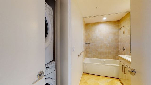 45 Province St 2107, Boston, MA 02108