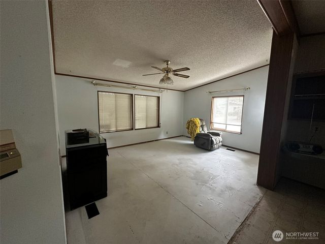 5250 College Street SE #29, Lacey, WA 98503