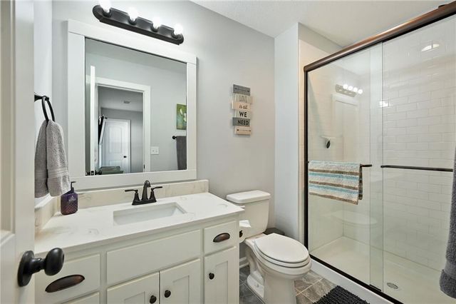 19621 W 197th Terrace, Spring Hill, KS 66083