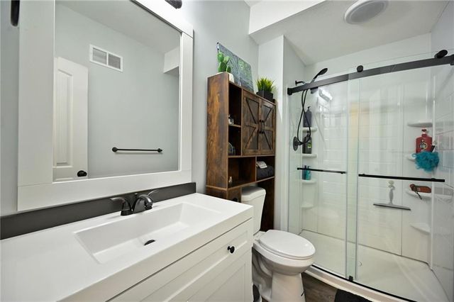 19621 W 197th Terrace, Spring Hill, KS 66083