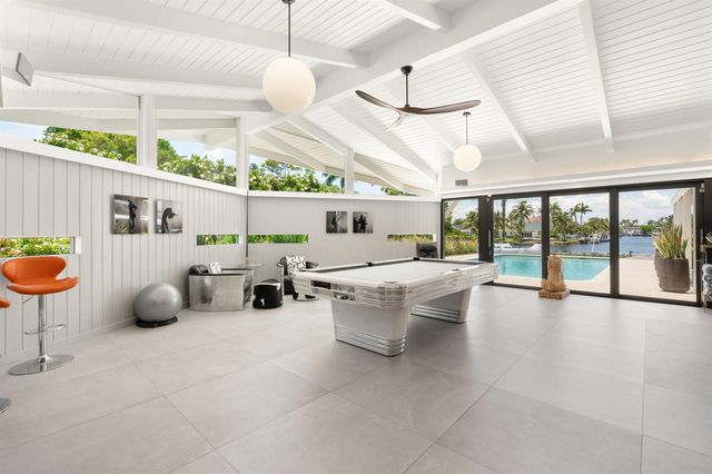 1425 Middle River Drive, Fort Lauderdale, FL 33304