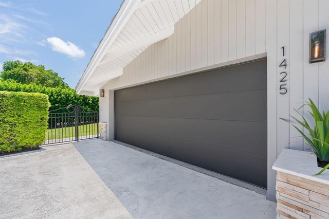 1425 Middle River Drive, Fort Lauderdale, FL 33304