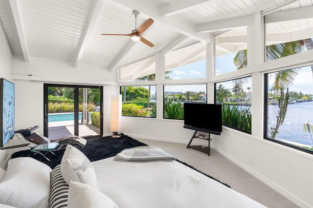 1425 Middle River Drive, Fort Lauderdale, FL 33304