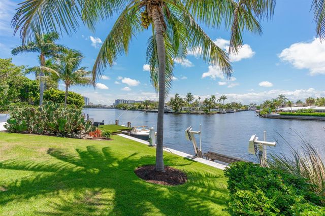 1425 Middle River Drive, Fort Lauderdale, FL 33304