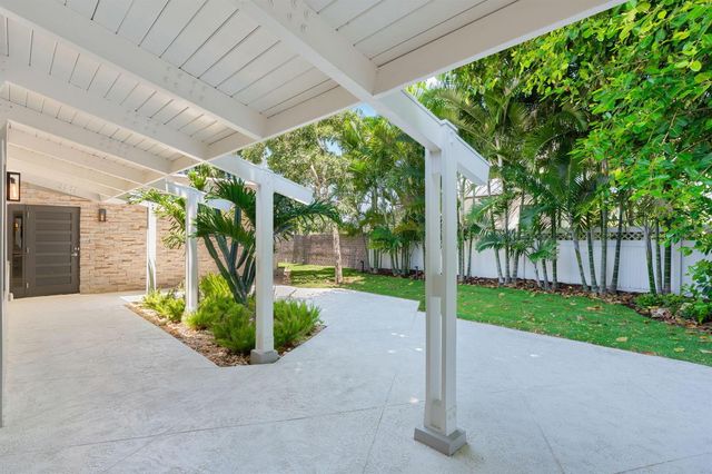 1425 Middle River Drive, Fort Lauderdale, FL 33304