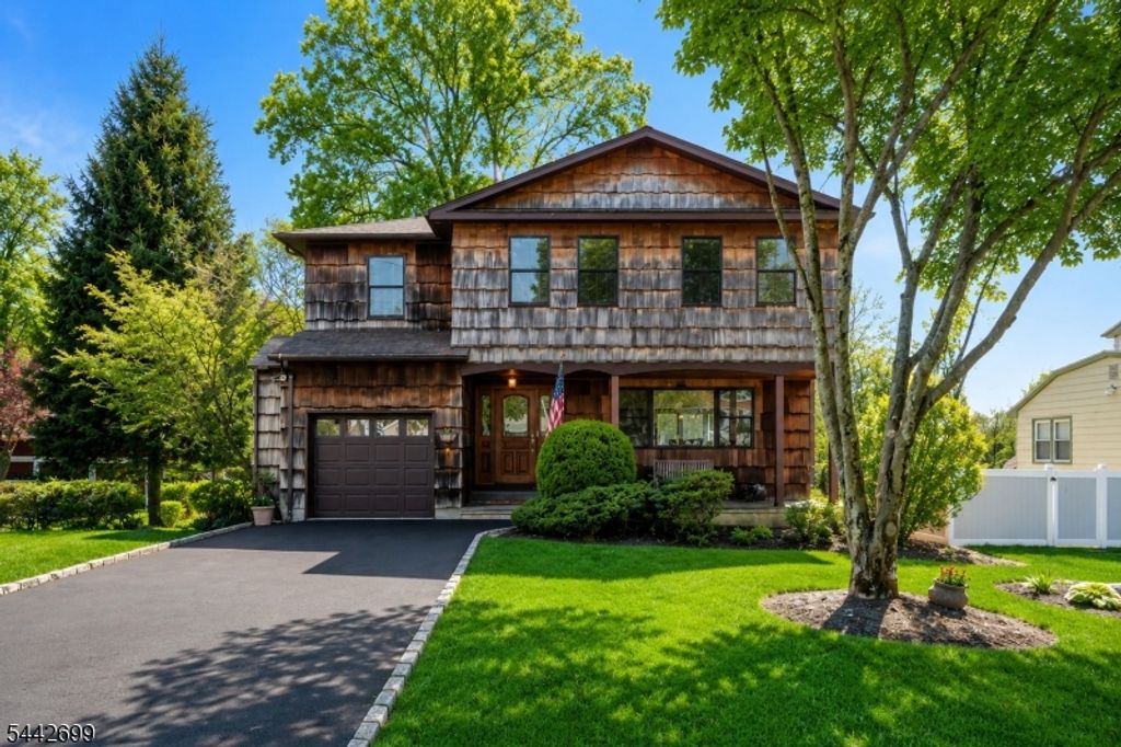 10 Woodmere Rd, West Caldwell Twp., NJ 07006 — photo 2