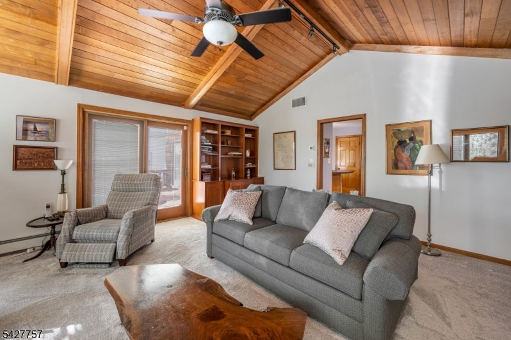 10 Woodmere Rd, West Caldwell Twp., NJ 07006 — photo 5