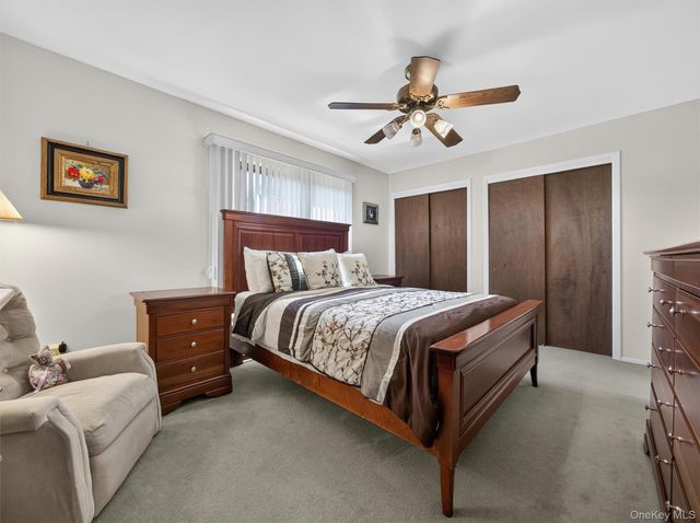 45 Heritage Drive E, New City, NY 10956
