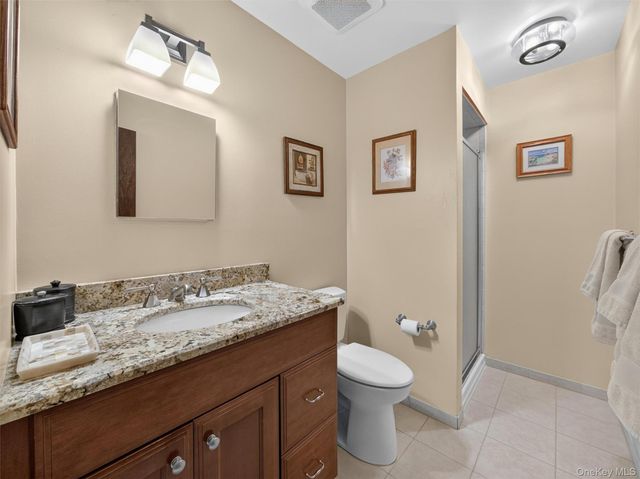 45 Heritage Drive E, New City, NY 10956