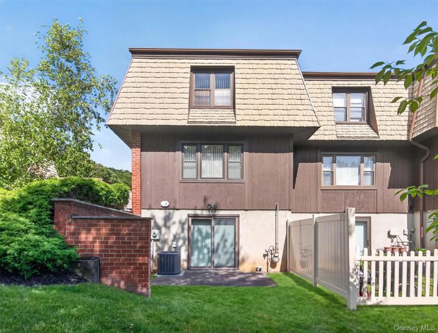 45 Heritage Drive E, New City, NY 10956