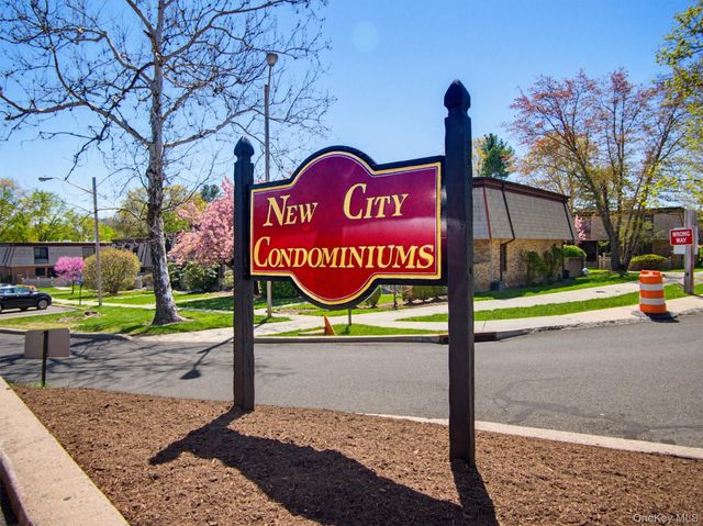 45 Heritage Drive E, New City, NY 10956