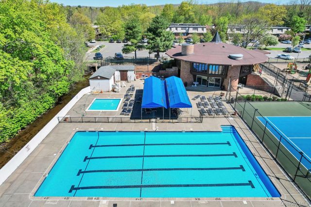 45 Heritage Drive E, New City, NY 10956
