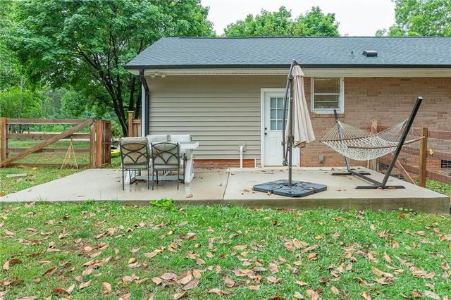 5947 Poley Road, Browns Summit, NC 27214