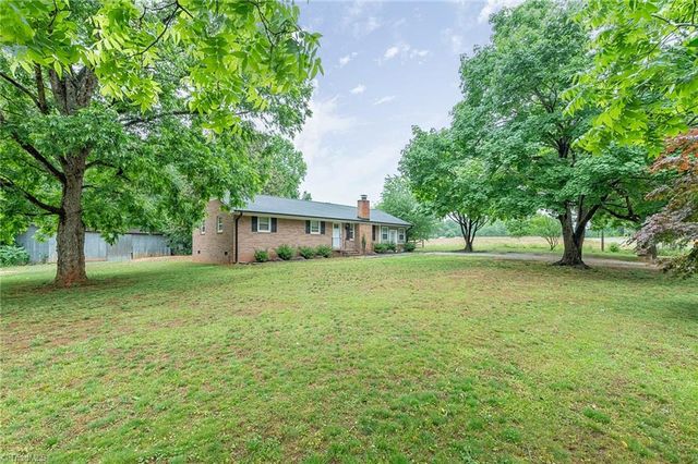 5947 Poley Road, Browns Summit, NC 27214