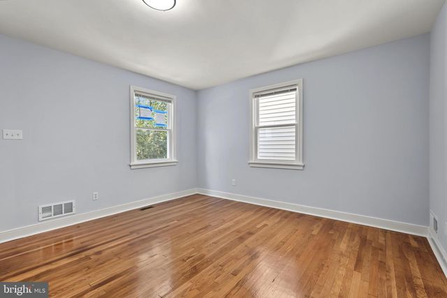 404 BURBANK ST SE, Washington, DC 20019