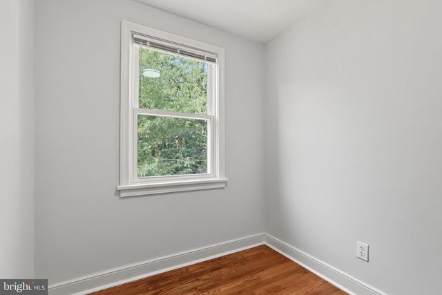 404 BURBANK ST SE, Washington, DC 20019