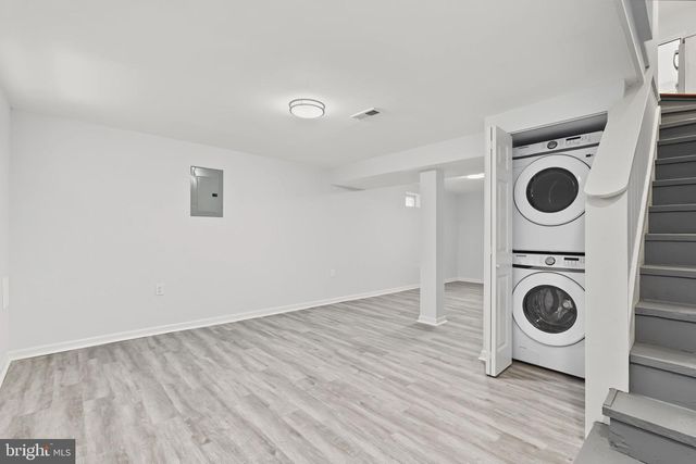404 BURBANK ST SE, Washington, DC 20019