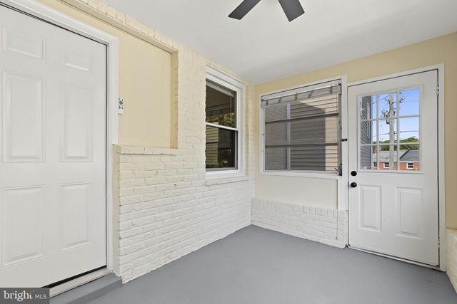 404 BURBANK ST SE, Washington, DC 20019
