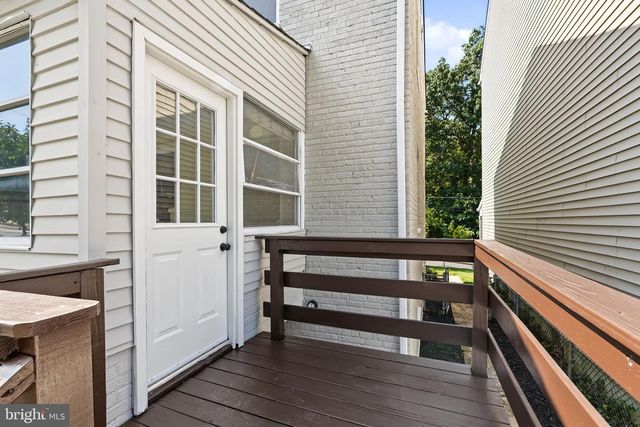 404 BURBANK ST SE, Washington, DC 20019