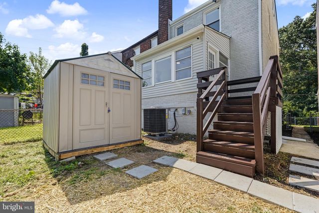 404 BURBANK ST SE, Washington, DC 20019