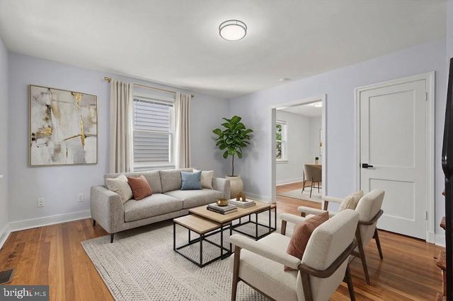 404 BURBANK ST SE, Washington, DC 20019