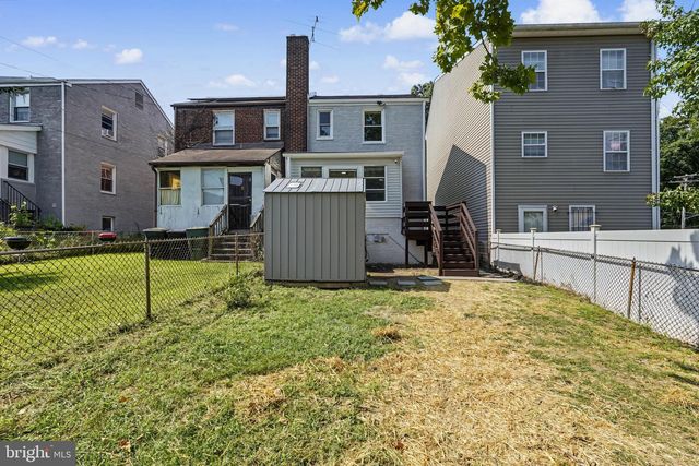 404 BURBANK ST SE, Washington, DC 20019