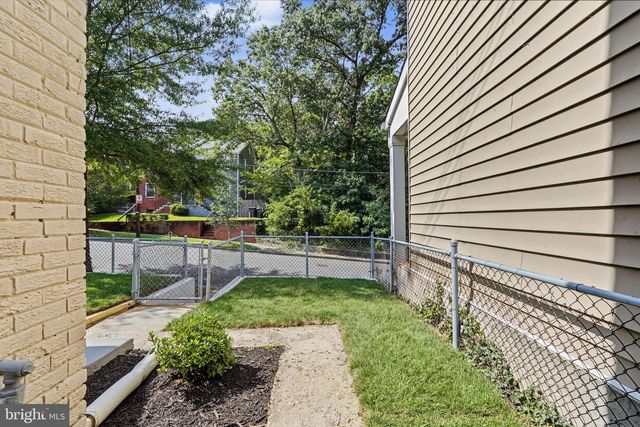 404 BURBANK ST SE, Washington, DC 20019