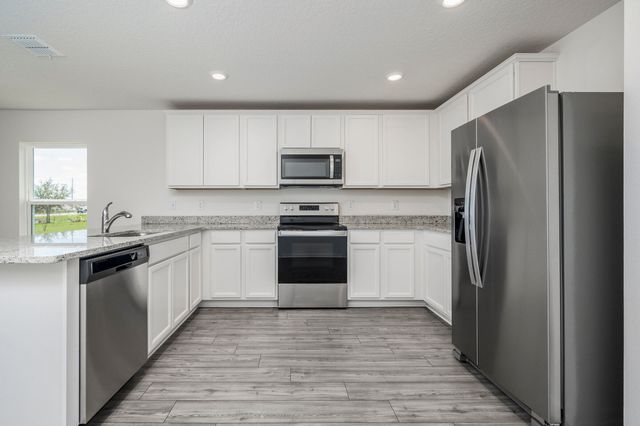 539 Hamwood Street SW, Palm Bay, FL 32908