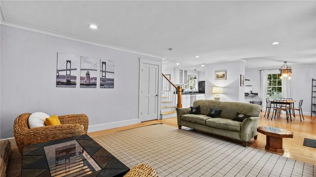 485 Spring Street, Newport, RI 02840